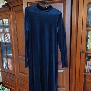 Elegant Navy Blue Long Sleeve Dress